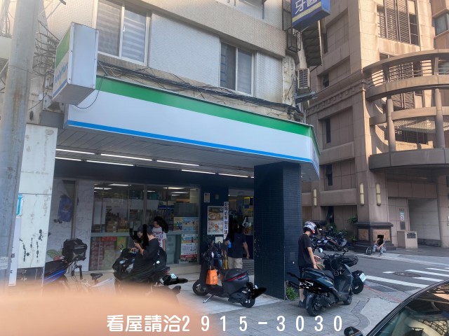 302全家邊間收租店面-新店文山買屋賣屋網 302全家邊間收租店面