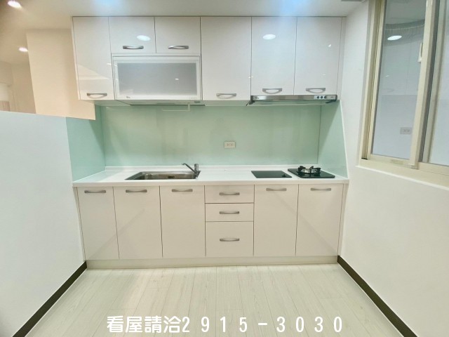 75大潤發旁精妝頂增-新店文山買屋賣屋網 75大潤發旁精妝頂增