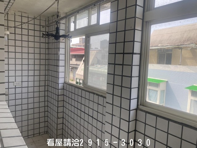 202萬隆小加庭-新店文山買屋賣屋網 202萬隆小加庭